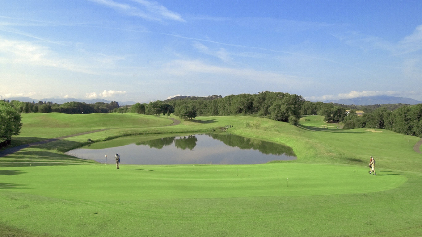 Golf course